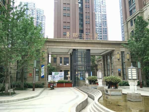 华润凌云府 3室2厅 95万_成都万年场华润凌云府二手房